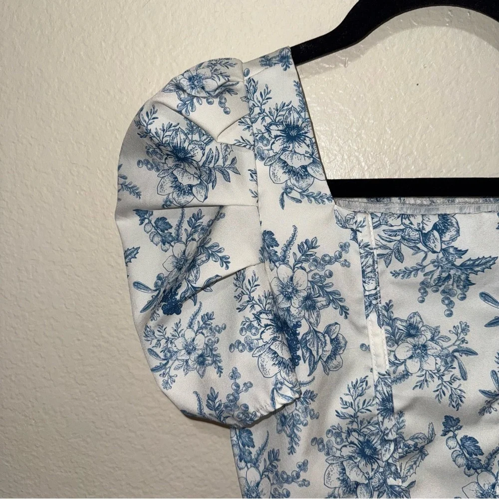 SHEIN blue white